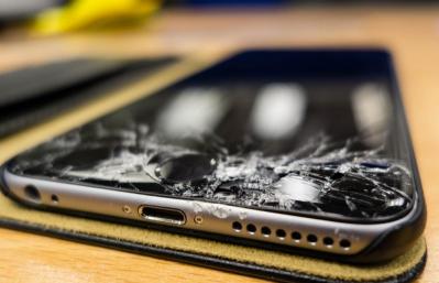 Ремонт Iphone в Строгино (круглосуточный выезд) Срочный ремонт Apple